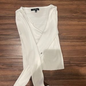 Small stain white long sleeve